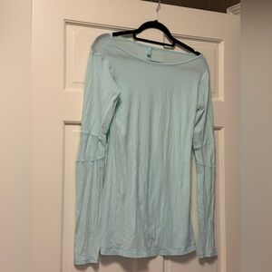 Lululemon teal blue top -8
